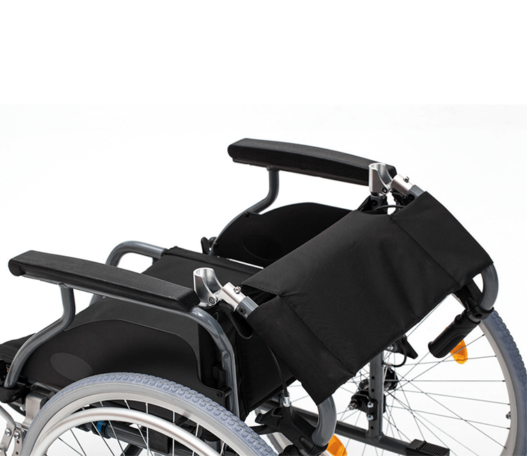 Wózek inwalidzki aluminiowy ERGONOMIC ultralekki 13 kg / do 130kg max Wózek inwalidzki aluminiowy ERGONOMIC ultralekki 13 kg / do 130kg max